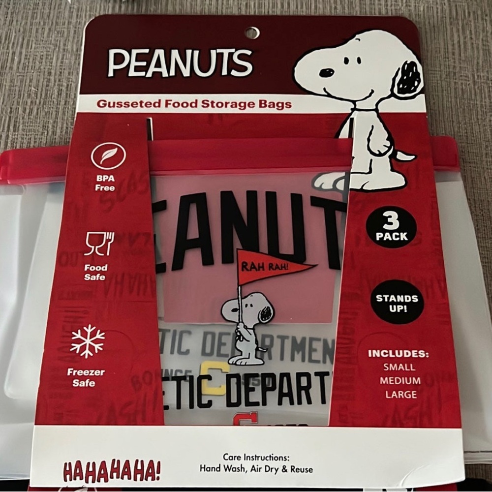 Peanuts Gusseted food storage bags